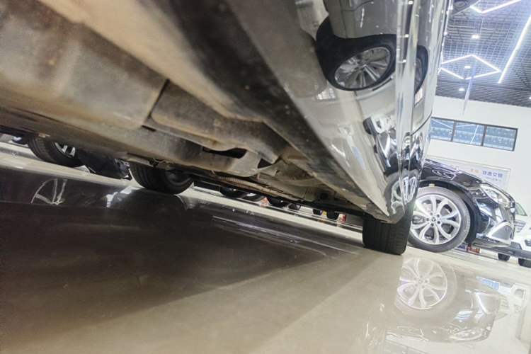 Used Cadillac CT4 2021 28T Luxury Model Right Side Sill