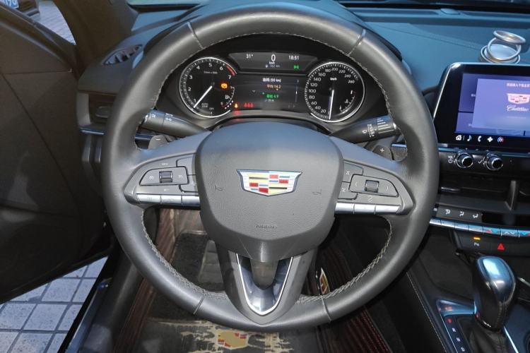 Used Cadillac CT4 2021 28T Fashion Edition Steering Wheel