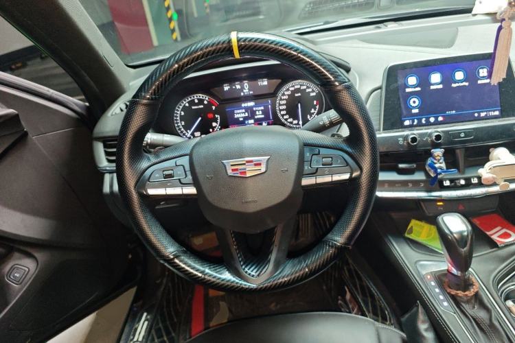 Used Cadillac CT4 2021 28T Fashion Edition Steering Wheel