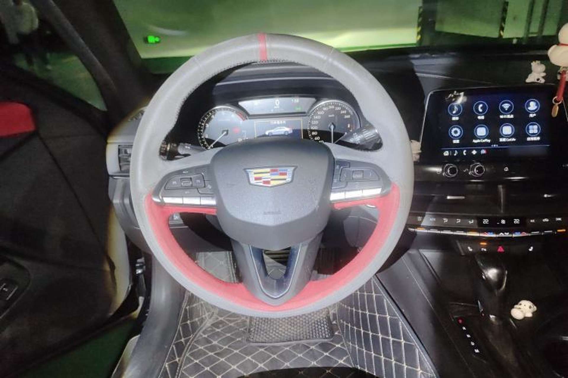 Used Cadillac CT4 2021 28T Luxury Model Steering Wheel