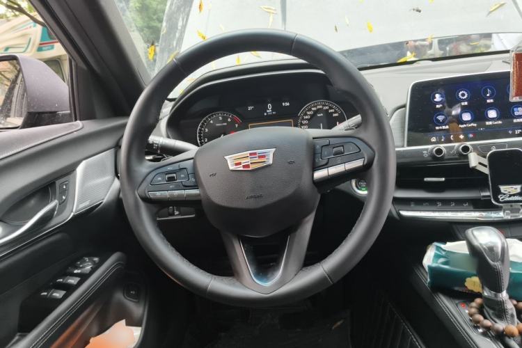 Used Cadillac CT4 2021 28T Luxury Model Steering Wheel