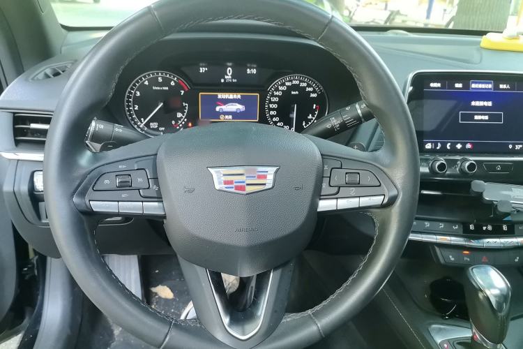 Used Cadillac CT4 2021 28T Luxury Model Steering Wheel