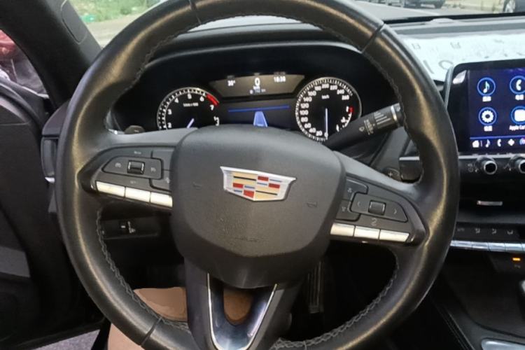Used Cadillac CT4 2021 28T Fashion Edition Steering Wheel