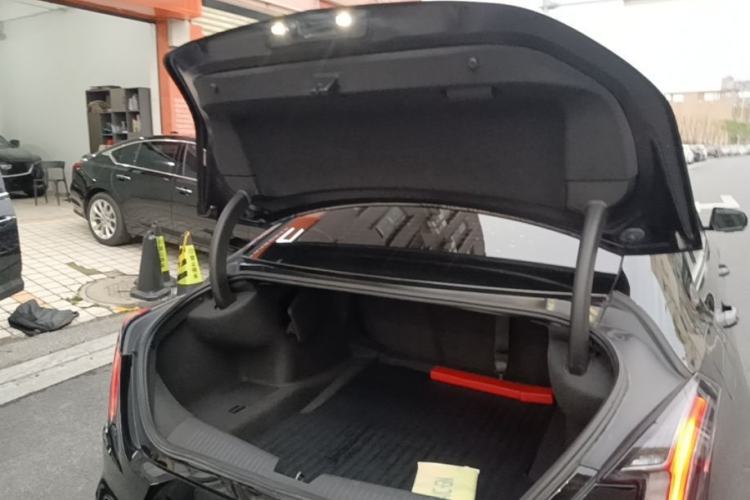 Used Cadillac CT4 2021 28T Fashion Edition Trunk