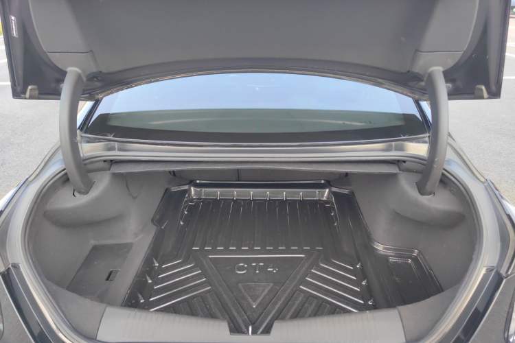 Used Cadillac CT4 2021 28T Fashion Edition Trunk