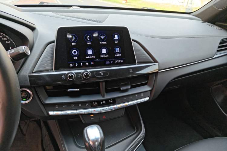 Used Cadillac CT4 2021 28T Fashion Edition Audio And AC Panel