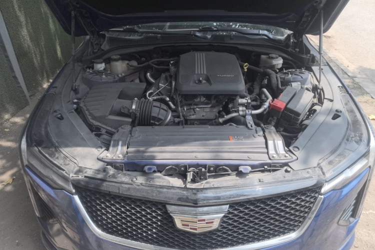 Used Cadillac CT4 2021 28T Fashion Edition Engine Bay