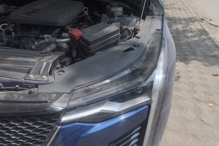 Used Cadillac CT4 2021 28T Fashion Edition Engine Bay Left