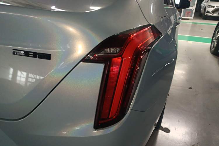 Used Cadillac CT4 2021 28T Luxury Model Exterior 3