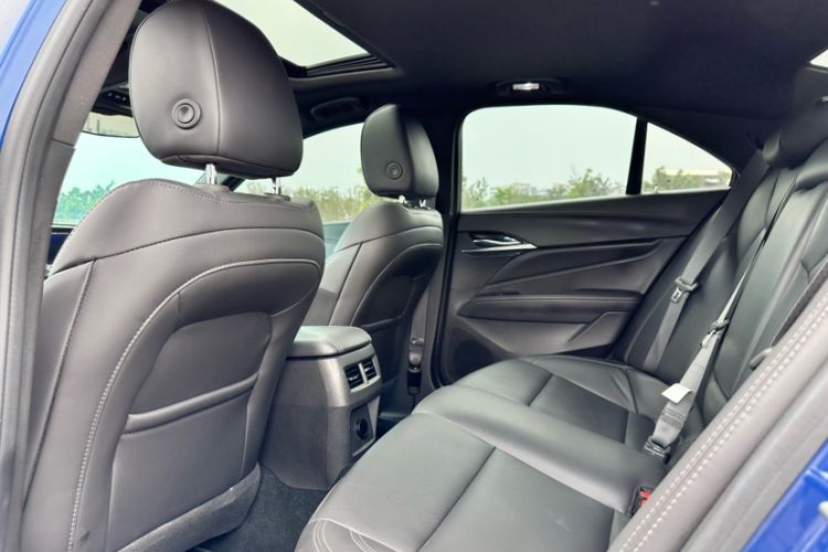 Used Cadillac CT4 2021 28T Fashion Edition Interior 10