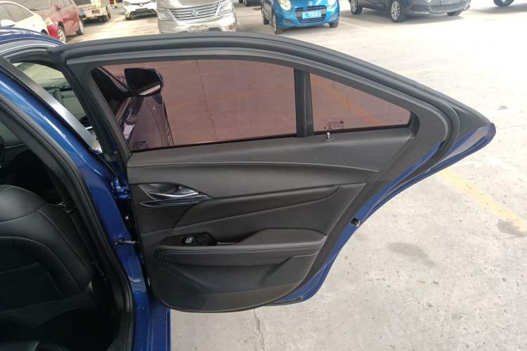 Used Cadillac CT4 2021 28T Luxury Model Interior 6