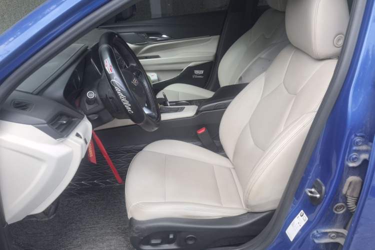 Used Cadillac CT4 2021 28T Fashion Edition Left Front Seat