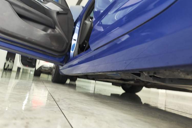 Used Cadillac CT4 2021 28T Luxury Model Left Side Sill