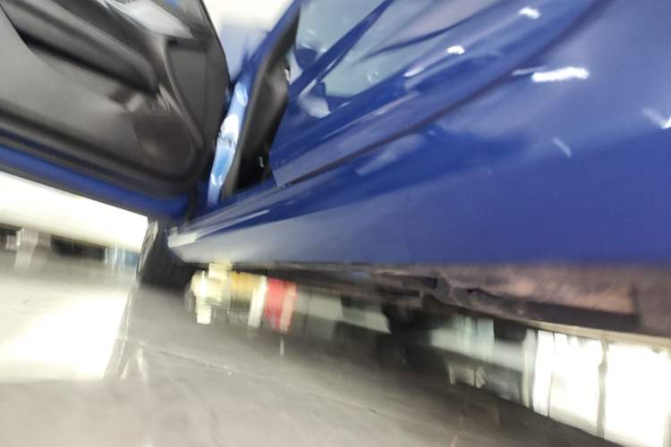 Used Cadillac CT4 2021 28T Luxury Model Left Side Sill