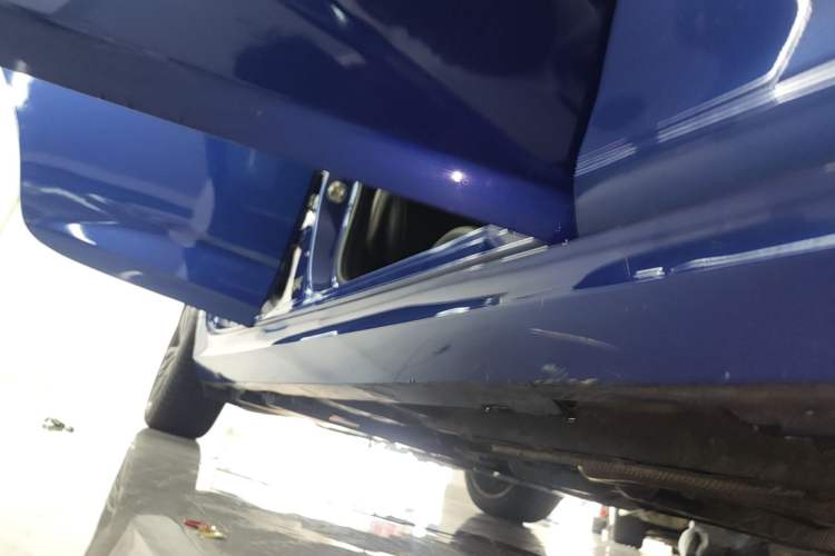 Used Cadillac CT4 2021 28T Luxury Model Right Side Sill