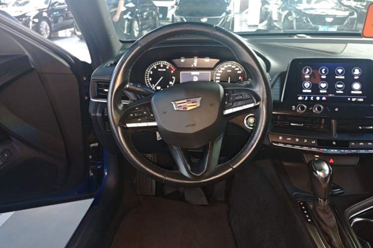 Used Cadillac CT4 2021 28T Fashion Edition Steering Wheel