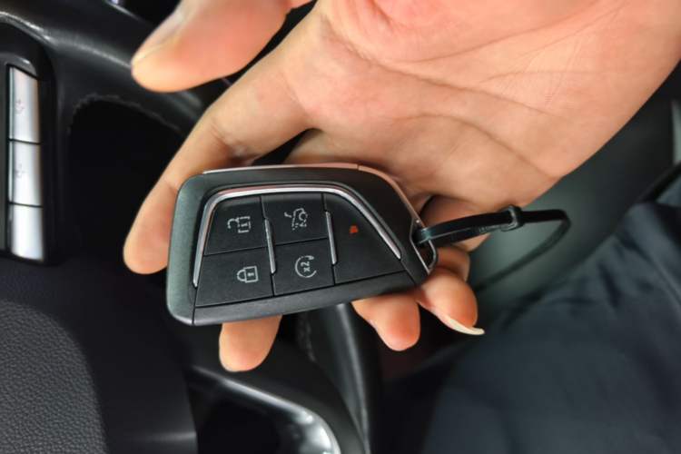 Used Cadillac CT4 2021 28T Fashion Edition Vehicle Key