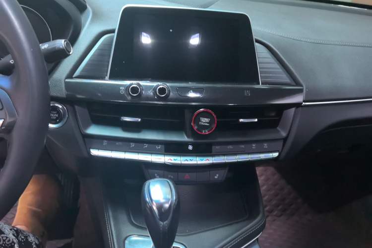 Used Cadillac CT4 2021 28T Luxury Model Audio And AC Panel