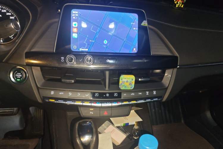 Used Cadillac CT4 2021 28T Fashion Edition Audio And AC Panel