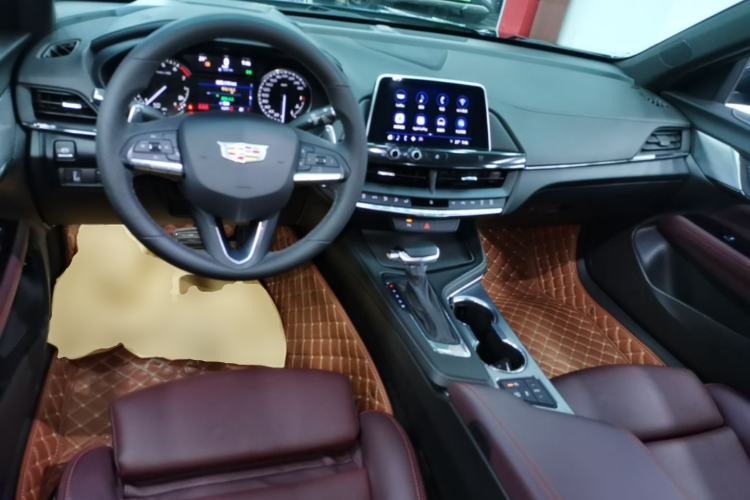 Used Cadillac CT4 2021 28T Prestige Edition Center Console