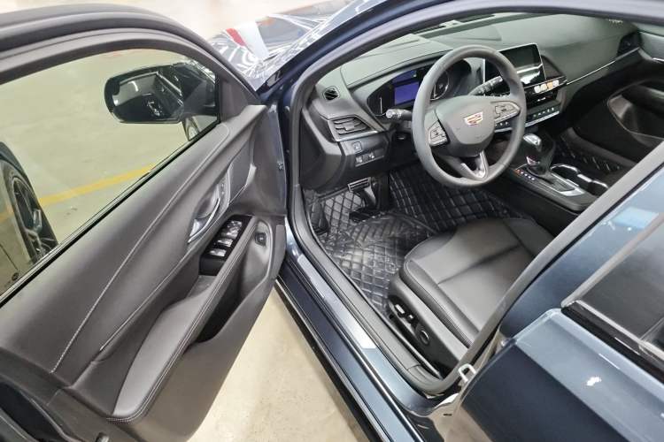 Used Cadillac CT4 2021 28T Fashion Edition Driver Seat