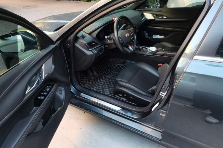 Used Cadillac CT4 2021 28T Luxury Model Driver Seat