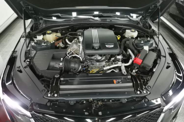 Used Cadillac CT4 2021 28T Prestige Edition Engine Bay
