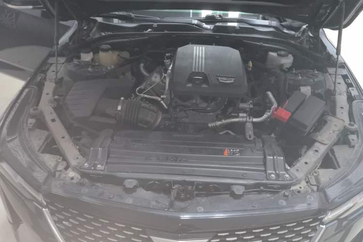 Used Cadillac CT4 2021 28T Luxury Model Engine Bay