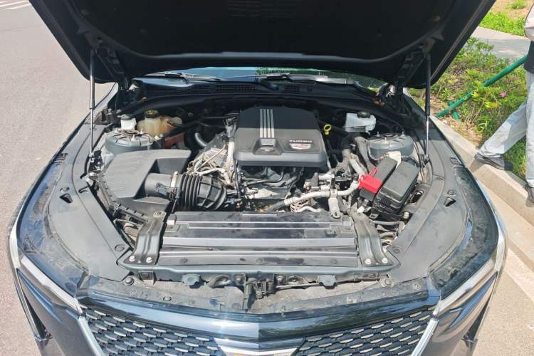 Used Cadillac CT4 2021 28T Luxury Model Engine Bay