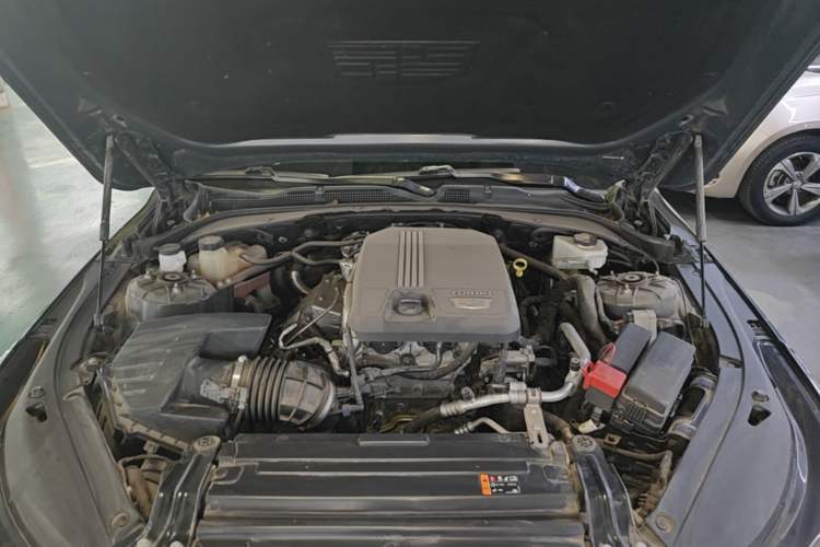 Used Cadillac CT4 2021 28T Luxury Model Engine Bay