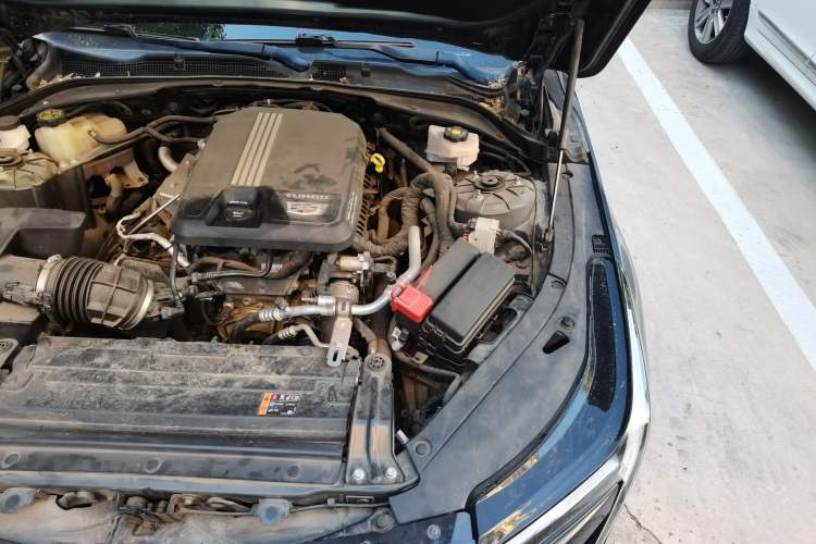Used Cadillac CT4 2021 28T Luxury Model Engine Bay Left