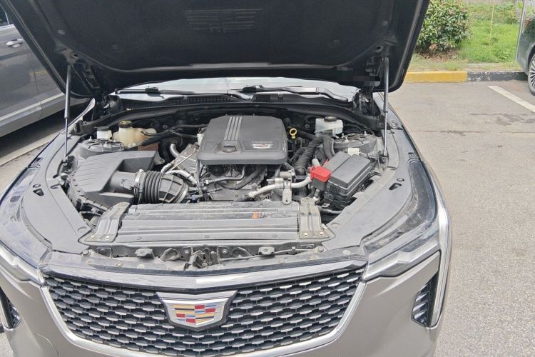 Used Cadillac CT4 2021 28T Luxury Model Engine Bay Left