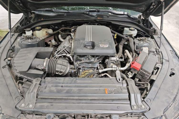 Used Cadillac CT4 2021 28T Luxury Model Engine Bay
