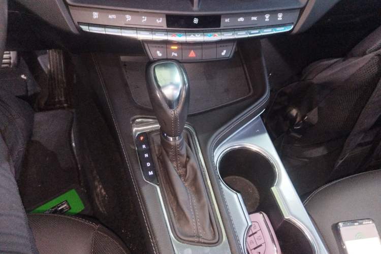 Used Cadillac CT4 2021 28T Luxury Model Gear Lever