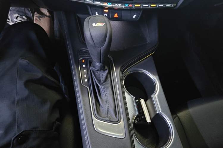 Used Cadillac CT4 2021 28T Luxury Model Gear Lever