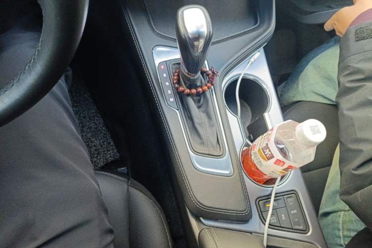Used Cadillac CT4 2021 28T Luxury Model Gear Lever