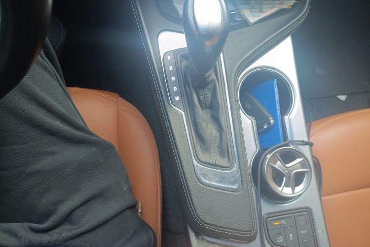 Used Cadillac CT4 2021 28T Luxury Model Gear Lever
