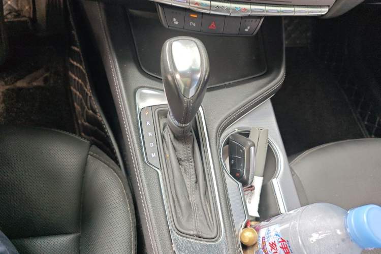 Used Cadillac CT4 2021 28T Luxury Model Gear Lever