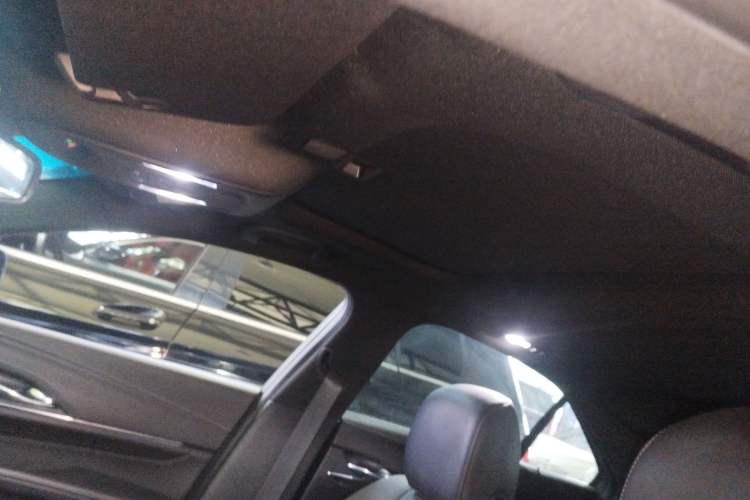 Used Cadillac CT4 2021 28T Luxury Model Headliner