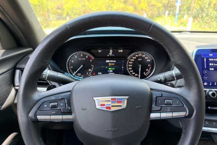 Used Cadillac CT4 2021 28T Fashion Edition Interior 11
