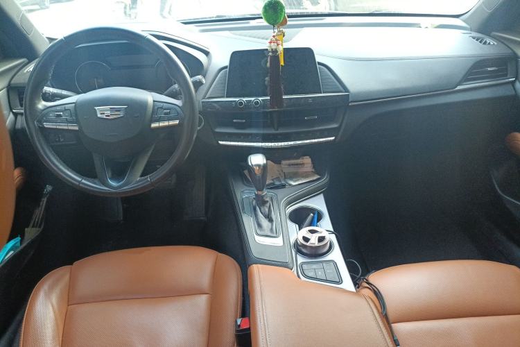 Used Cadillac CT4 2021 28T Luxury Model Interior 2