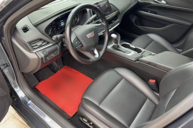 Used Cadillac CT4 2021 28T Fashion Edition Interior 3