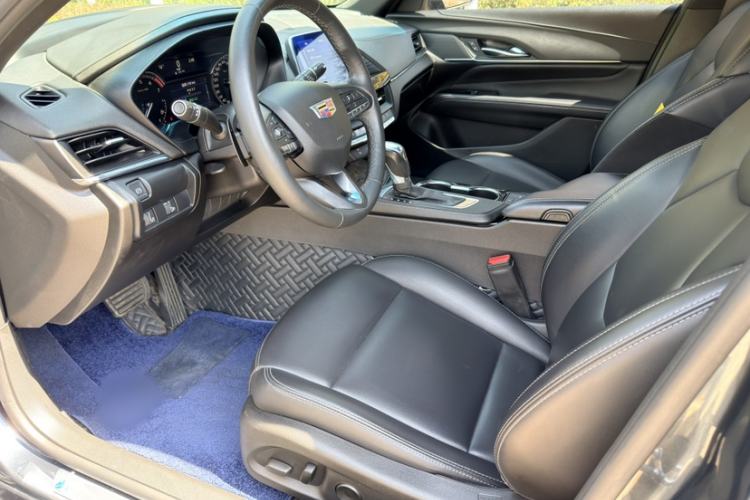 Used Cadillac CT4 2021 28T Fashion Edition Interior 4