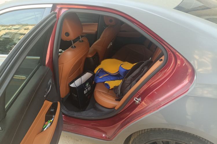 Used Cadillac CT4 2021 28T Luxury Model Interior 4
