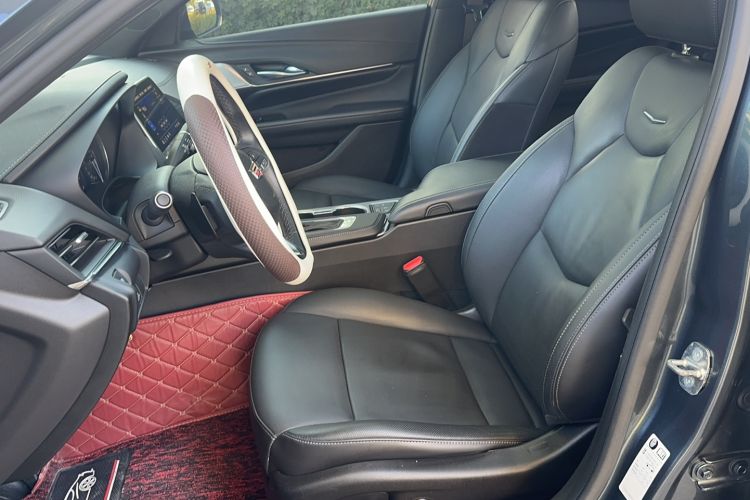 Used Cadillac CT4 2021 28T Luxury Model Left Front Seat