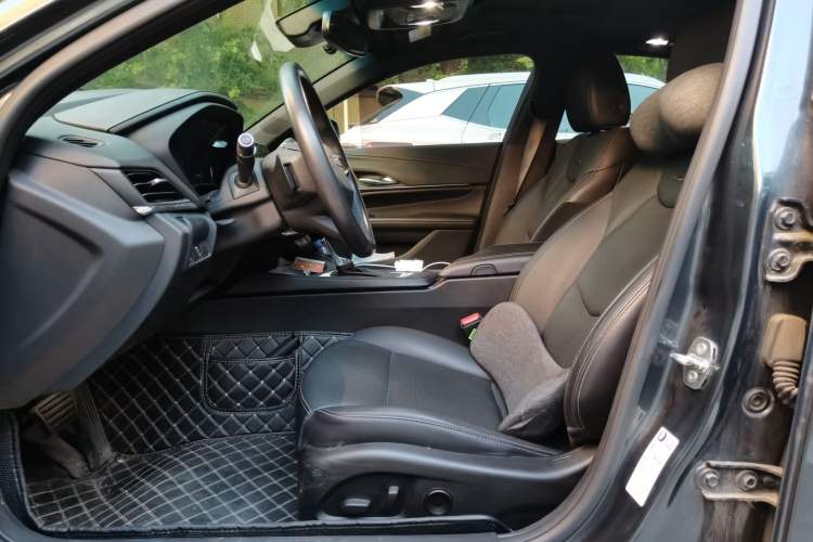 Used Cadillac CT4 2021 28T Luxury Model Left Front Seat