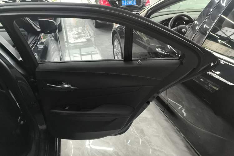 Used Cadillac CT4 2021 28T Fashion Edition Right Rear Door Interior
