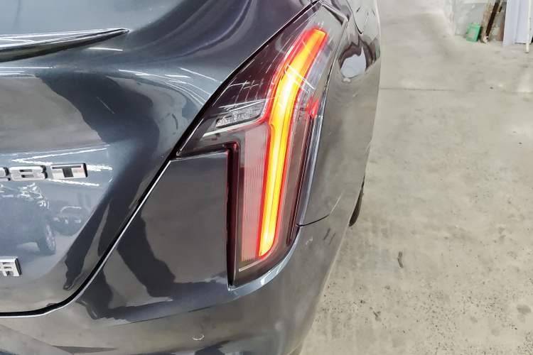 Used Cadillac CT4 2021 28T Fashion Edition Right Rear Taillight