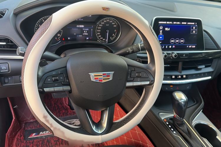 Used Cadillac CT4 2021 28T Luxury Model Steering Wheel