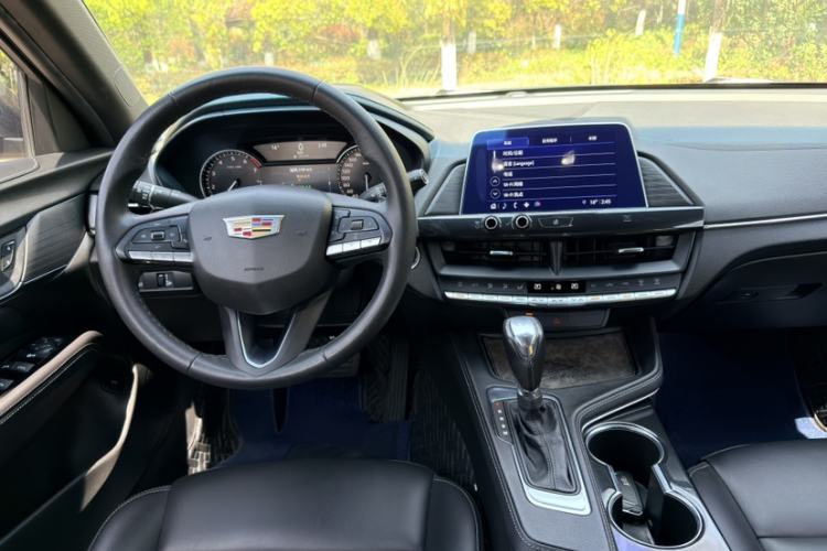 Used Cadillac CT4 2021 28T Fashion Edition Steering Wheel